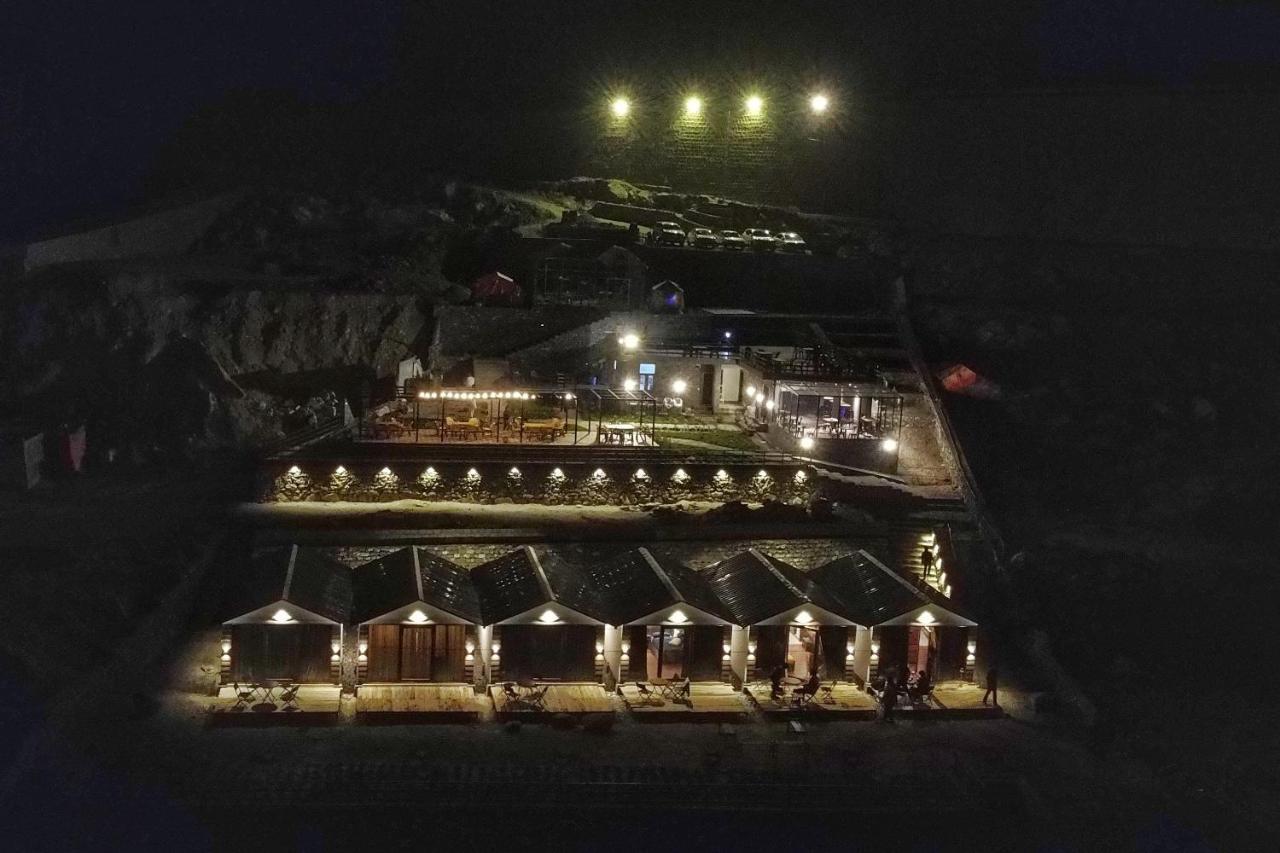Horizon Resort Attabad Lake Hunza Karimabad  Екстериор снимка