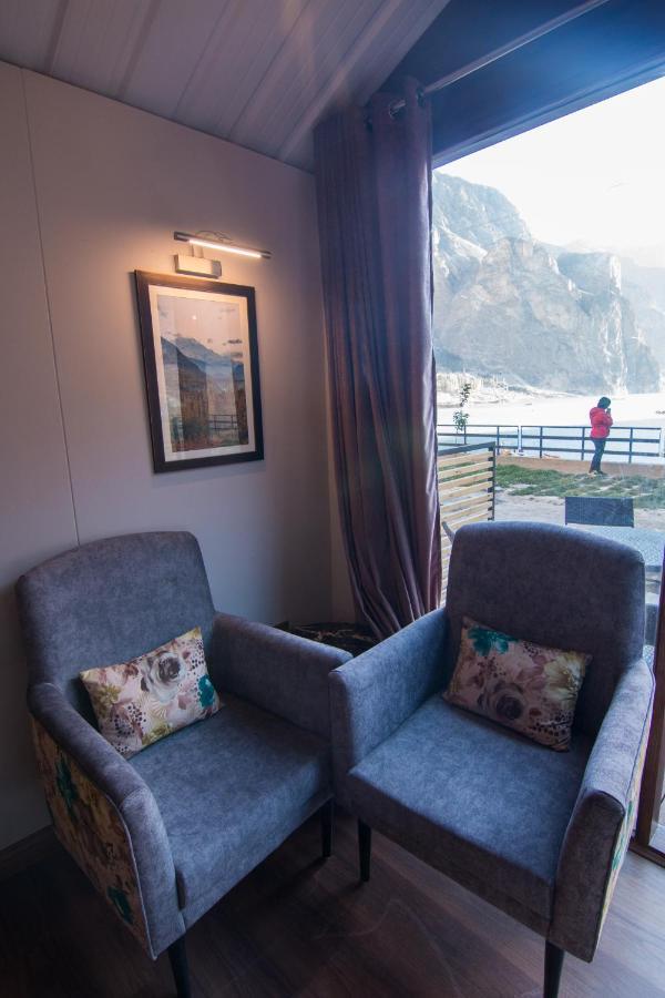 Horizon Resort Attabad Lake Hunza Karimabad  Екстериор снимка